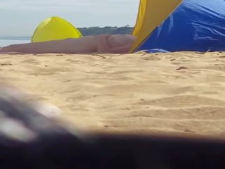 Sedusive μητέρα που θα ήθελα να γαμήσω spied στο παραλία (please σχόλιο)