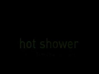 A kõige beguiling lesbid sisse a dušš